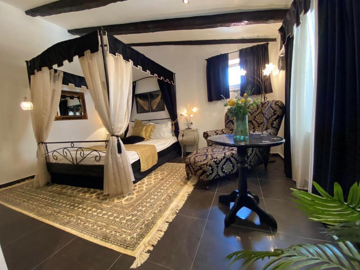 Andio Bed and breakfast 4*